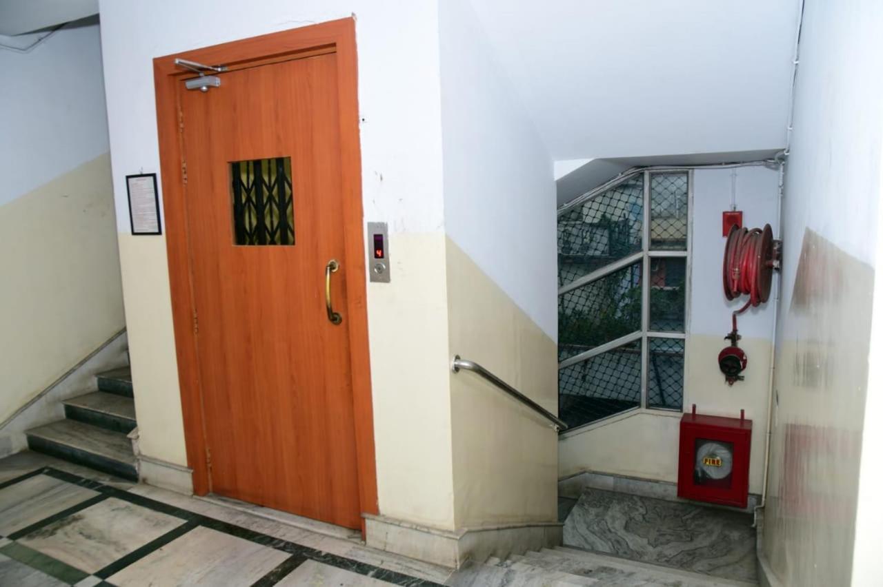 Janata Hotel & Restaurant Kalkutta Exterior foto